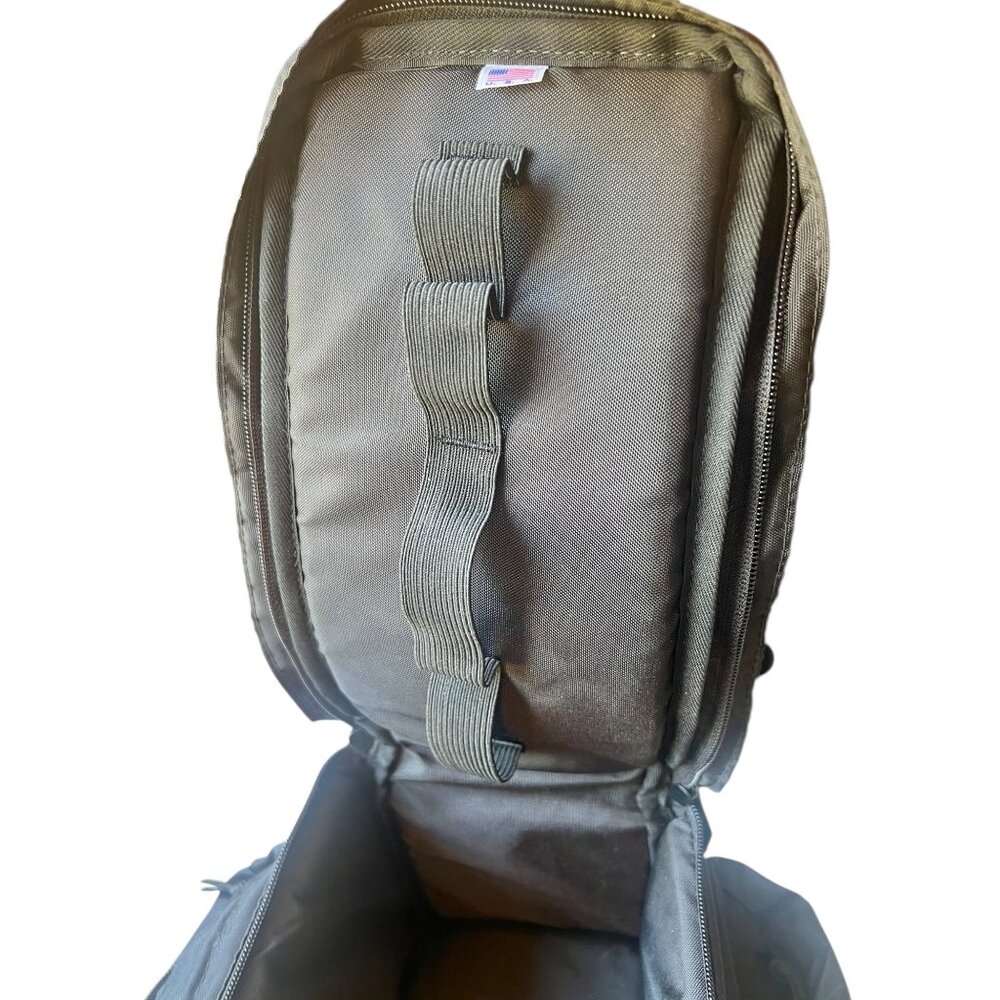L.L. Bean Camera Case Padded Black Nylon Bag Elastic and Hook & Loop Straps - Picture 12 of 16